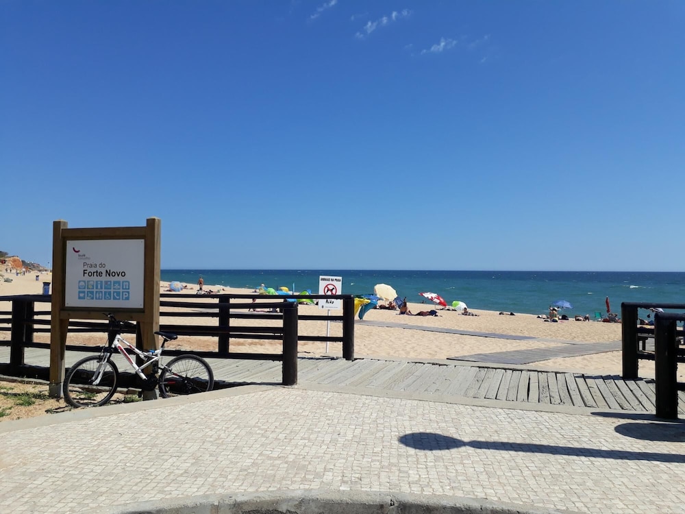 T1 Colina Ferias 8C Familia A C Vista MAR C GA