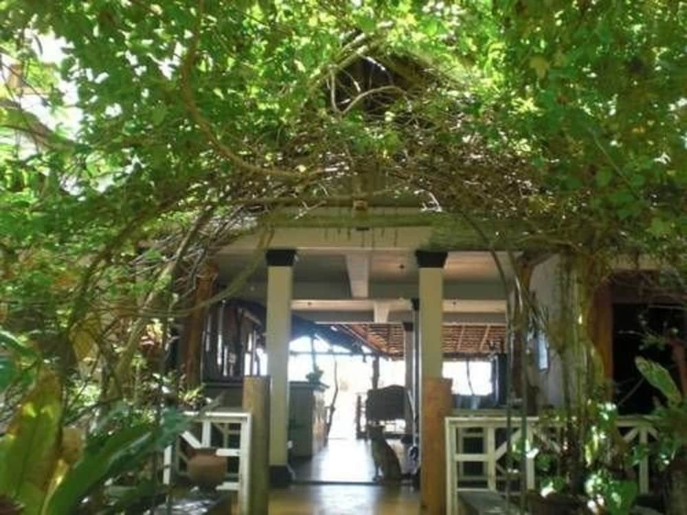 IBIS Guesthouse