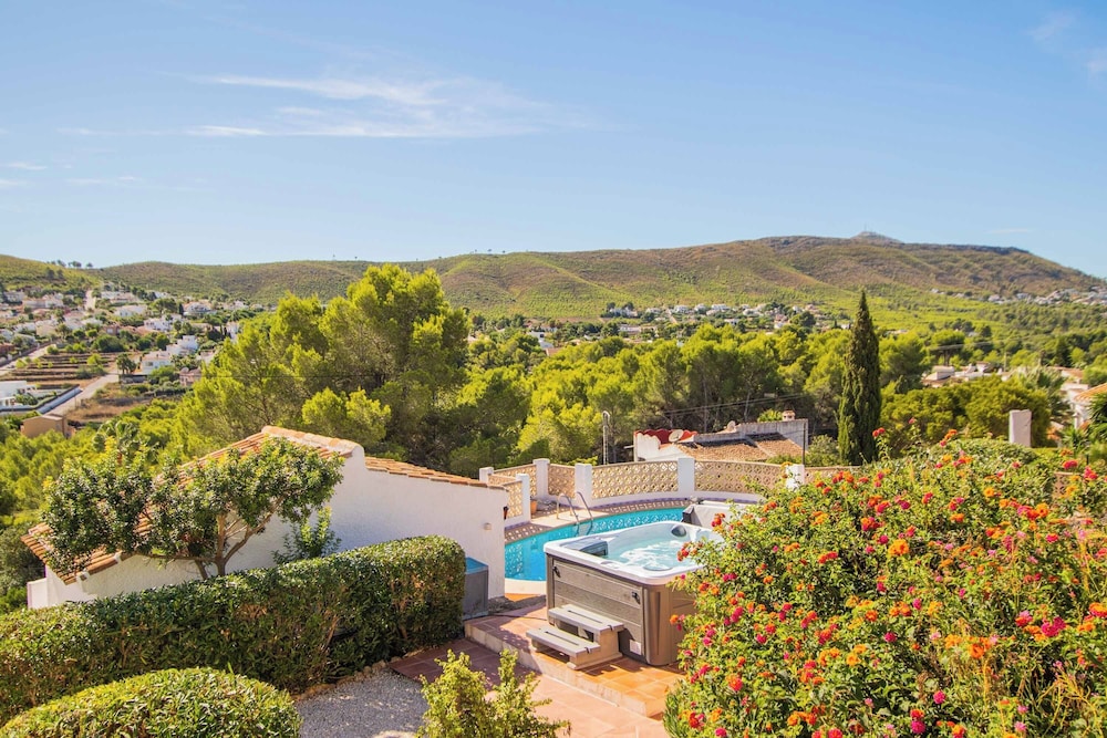 Villa Ayora
