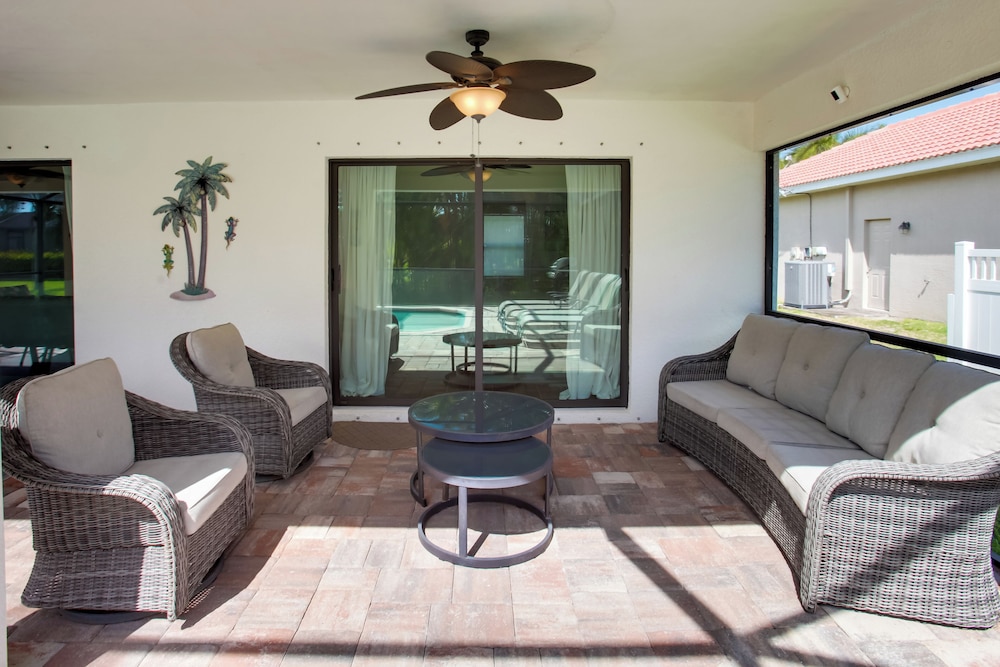 Family Retreat w/ Backyard Oasis in Cape Coral!