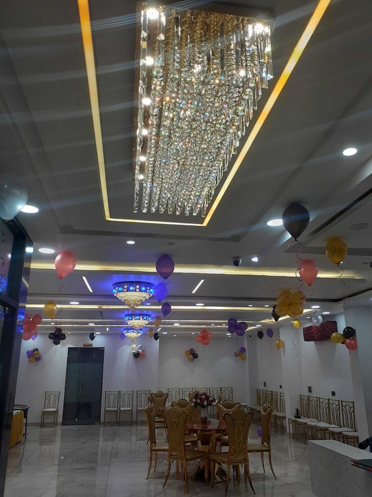HOTEL AMARESH