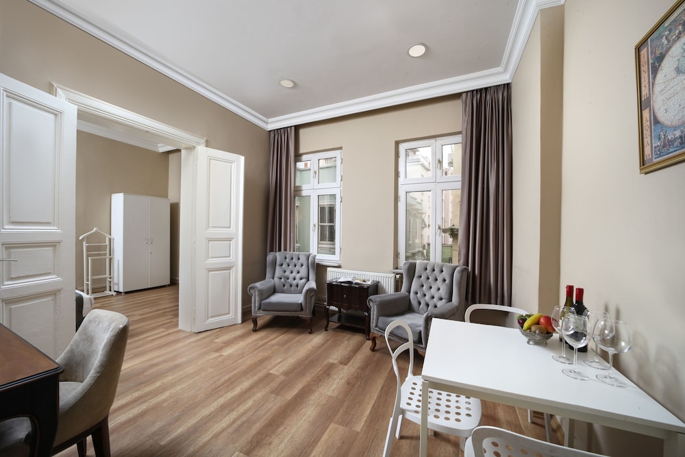 Meroddi Galata Daireleri - Image 14