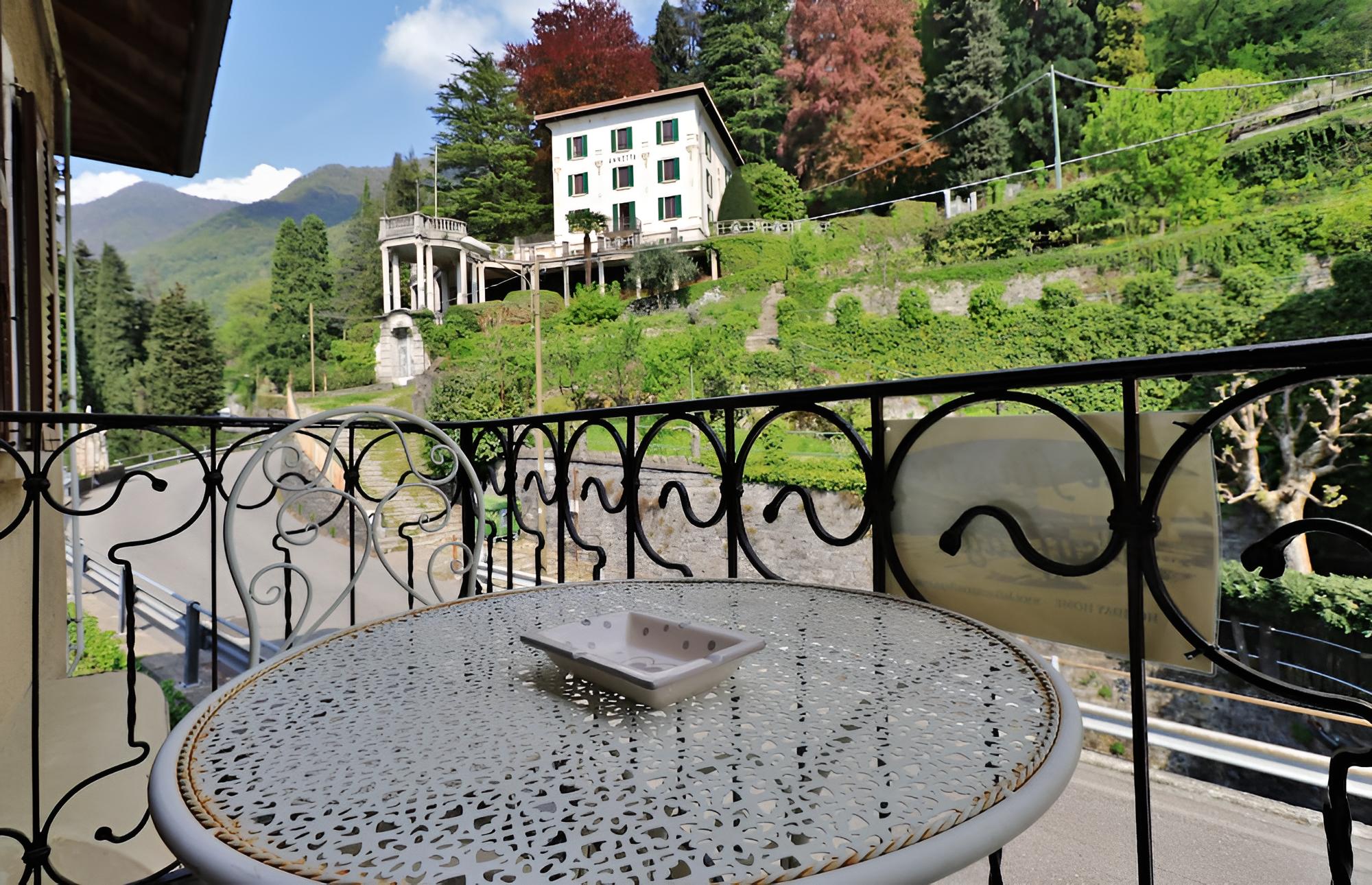 Le Finestre sul Lago