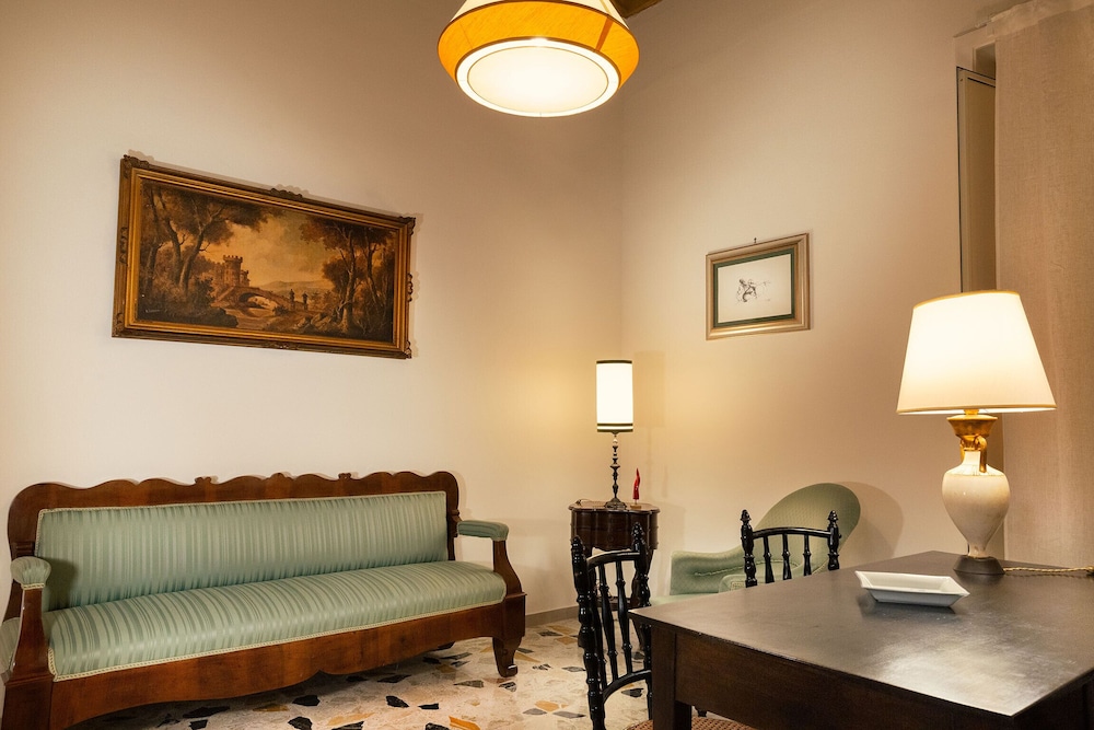 Palazzo Benucci - Residenza di Charme view 4