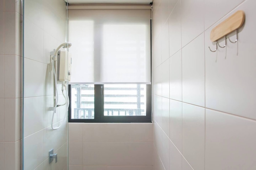 ICity Luxury Condo by Smarthome