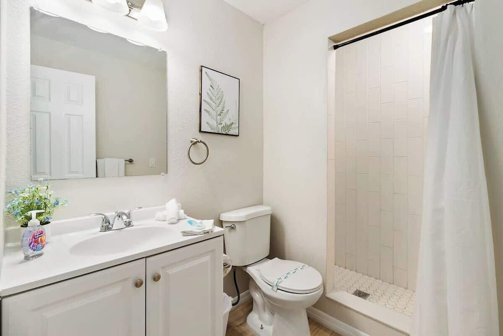 Spacious Zephyrhills Duplex #1