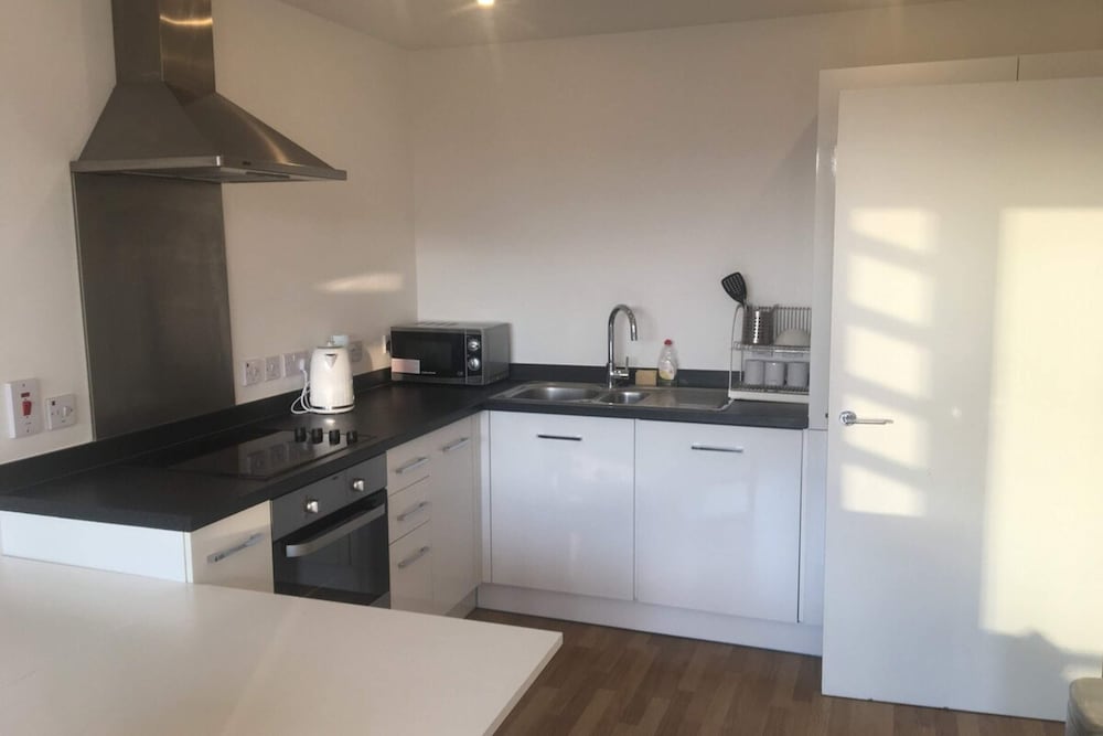 Bright & Modern 1 Bedroom Flat in Shepherds Bush