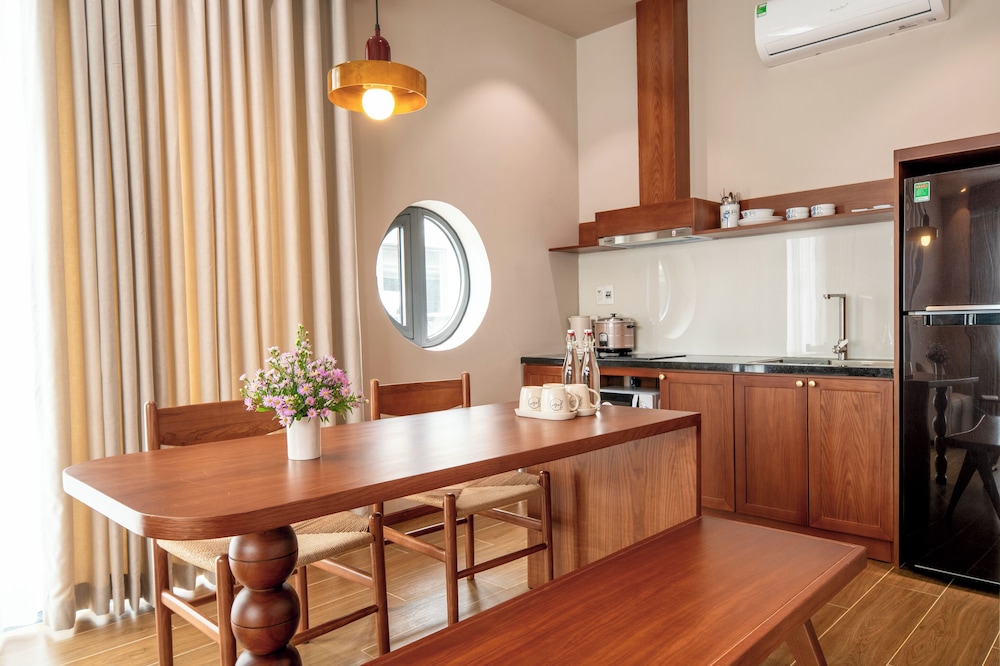 JULIE's HOUSE - LUXURY APARTMENT - HUE