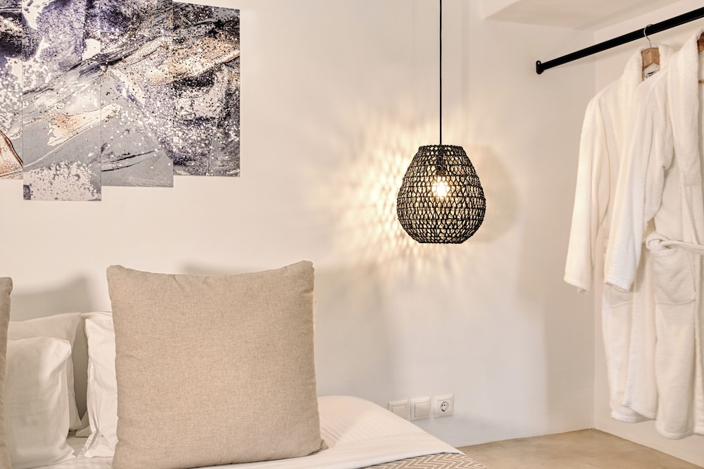 Aloft Suites Mykonos Island
