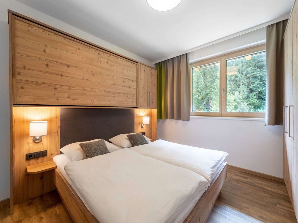 Luxury Chalet in Saalbach-hinterglemm With Sauna