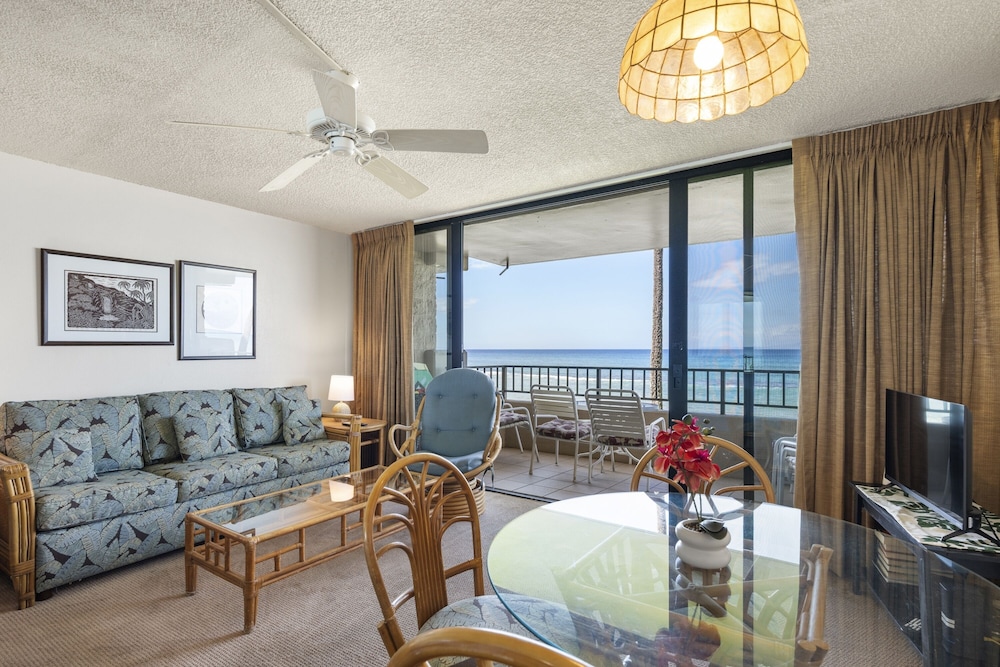 Paki Maui #103 2 Bedroom Condo
