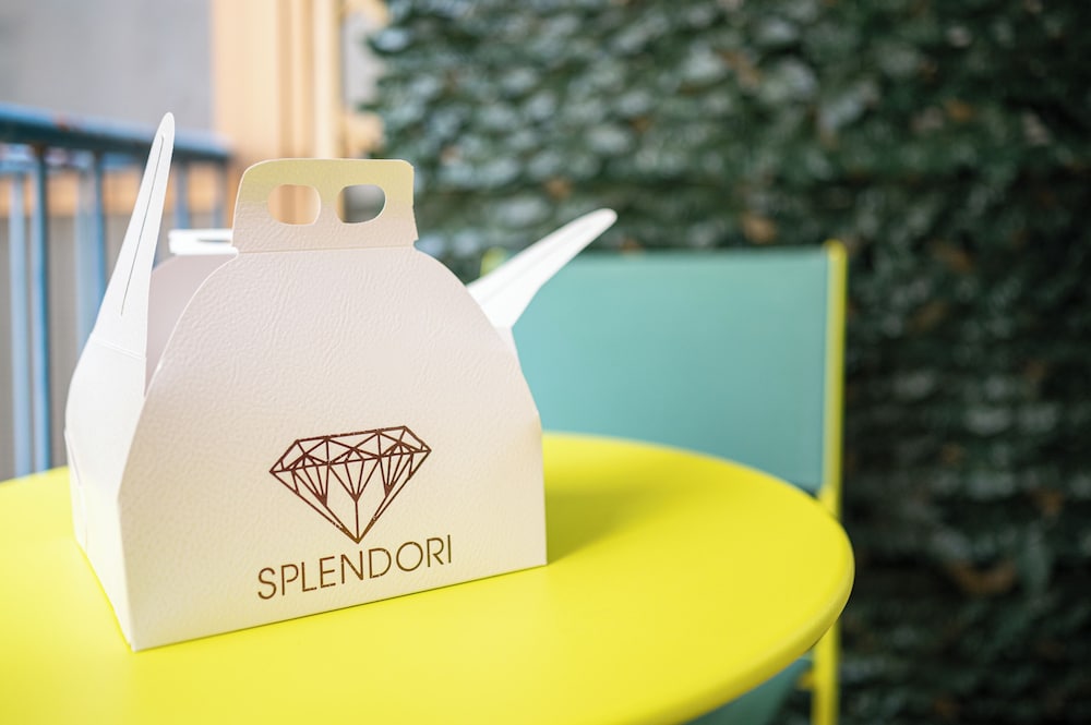 Splendori Rooms