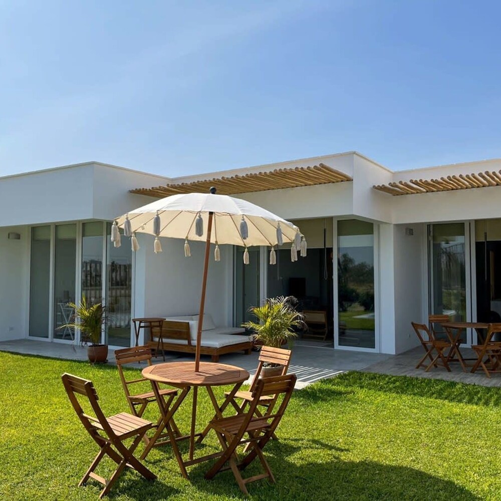 w Ocean Breeze 5BR in Paracas Bay view 4