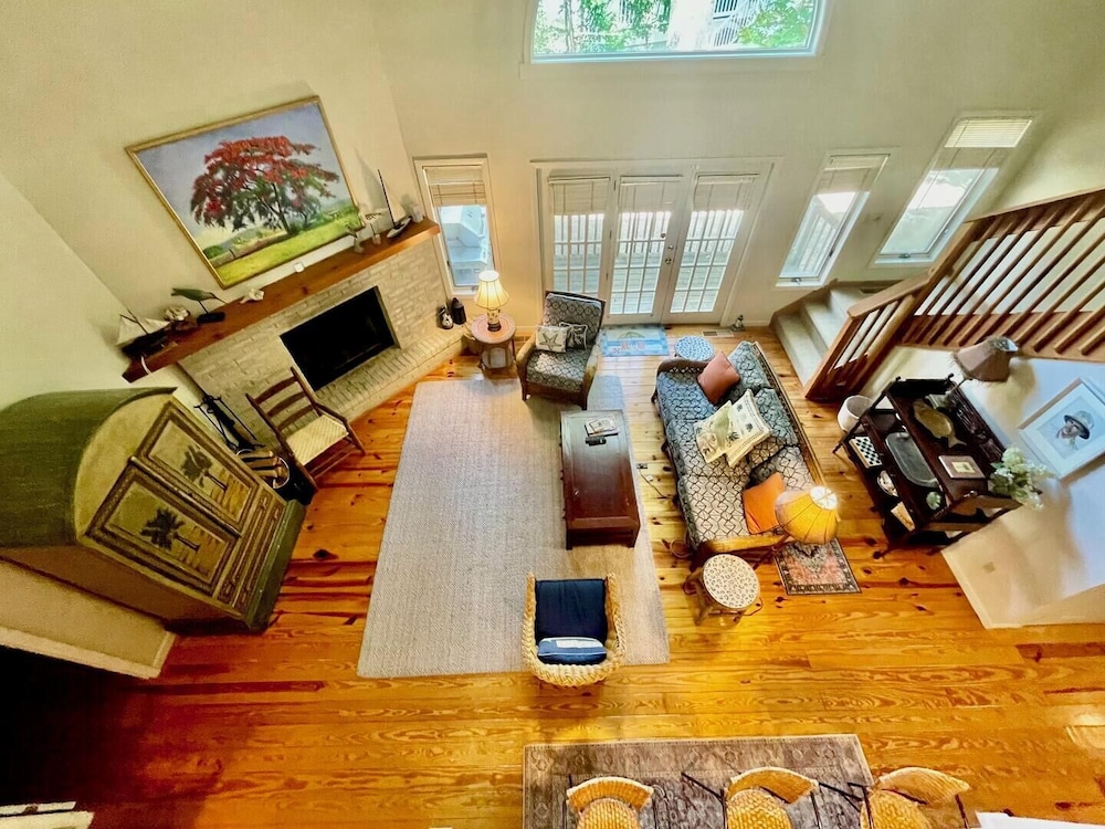 OAK Avenue 73