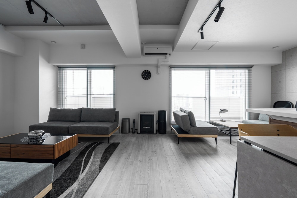 LUXIA 503