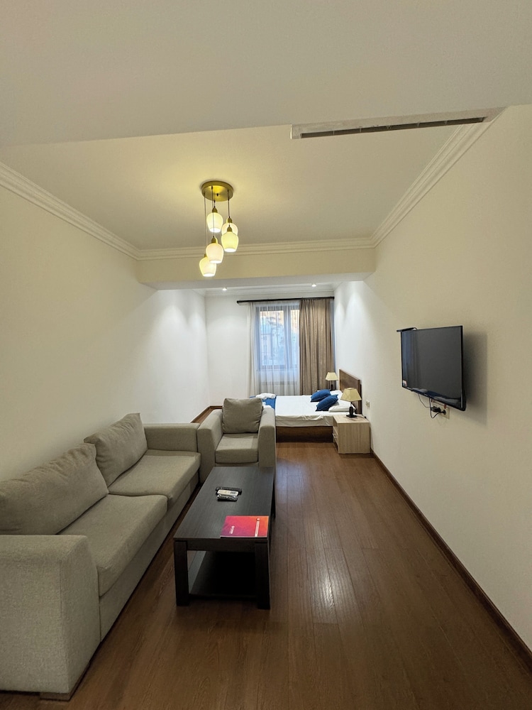 M&N apartments