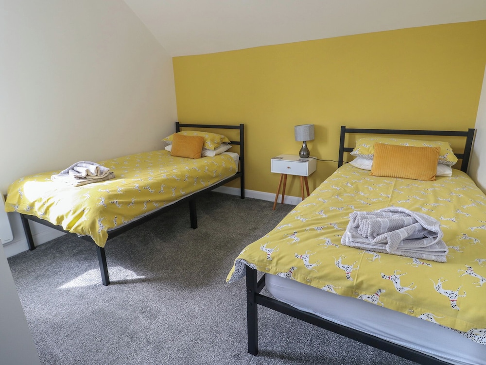 3 Parc Delfryn
