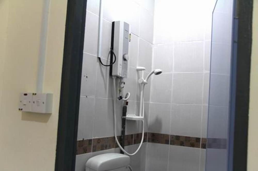 Kinabalu Poring Vacation Lodge - Hostel