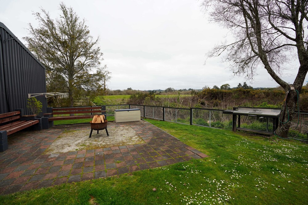 Kiwi Retreat By Aotearoa Escapes