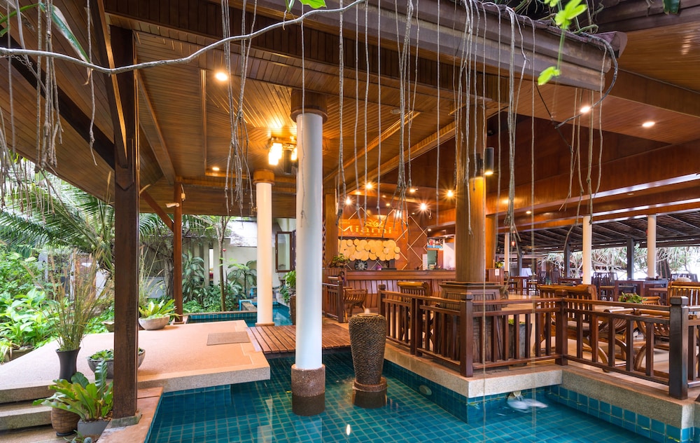 Lanta Miami Resort