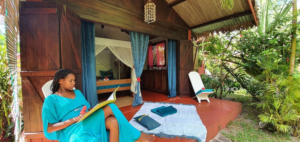 Ravoraha Ecolodge