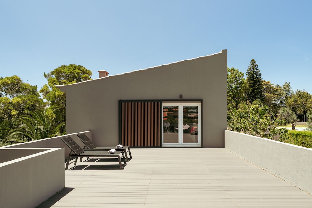 Cascais Garden Escape by Cadenzalux