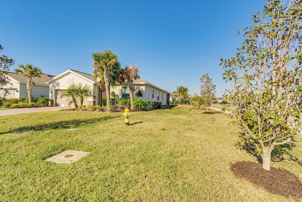 Coastal Home w/ Swim Spa & Lanai in Port Charlotte