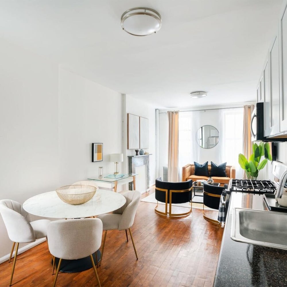 1288-3rn New Renovated 1 Bedroom in UES
