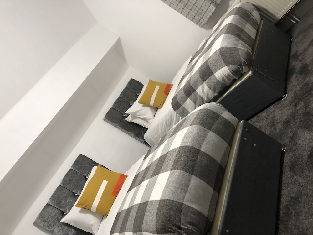 Ashfield Hotel