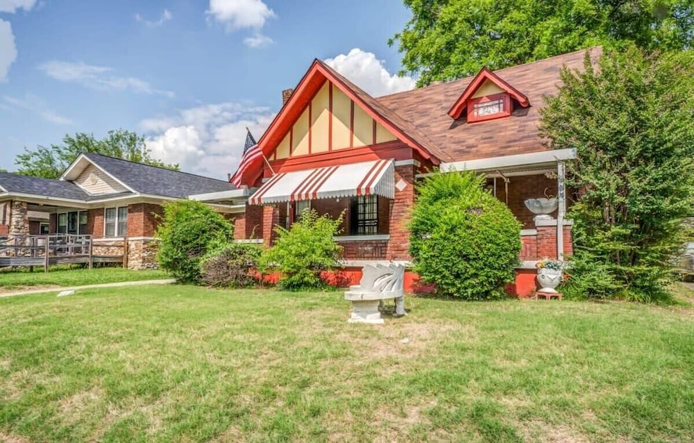 Garland Haven Hideaway Both Units