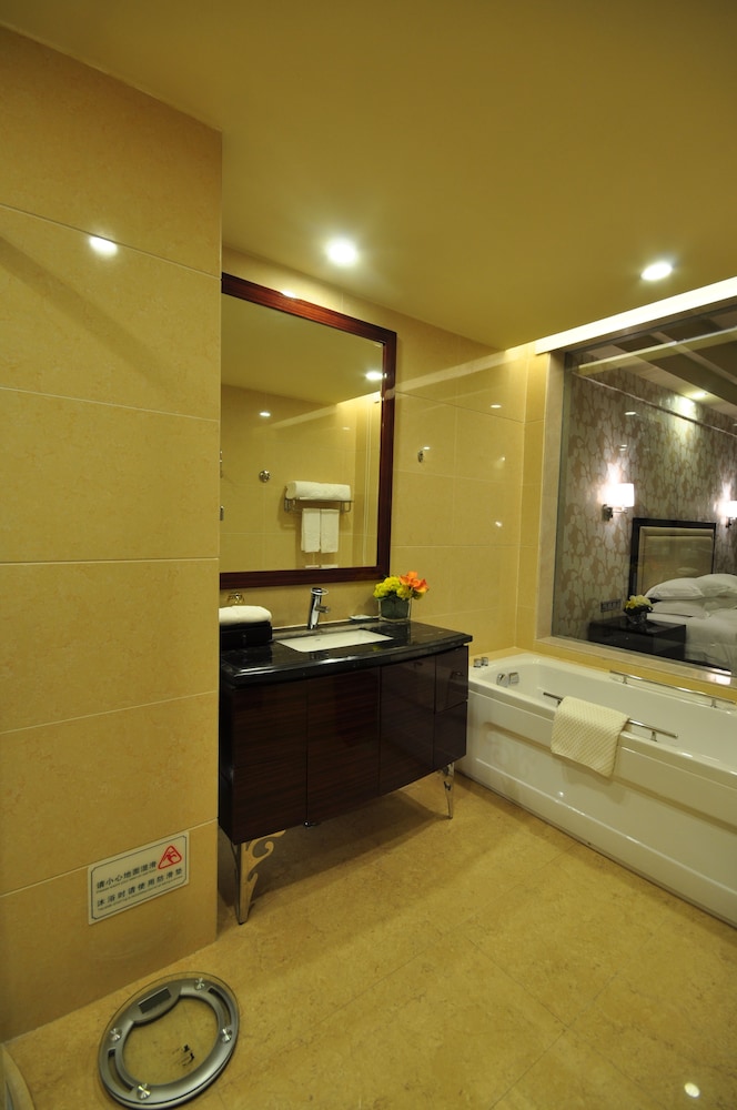 Country Garden Phoenix Hotel BeiLiu