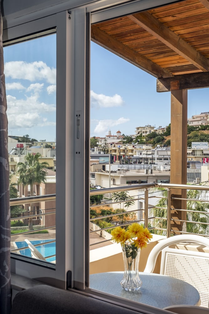 Theos village apartments photo 4