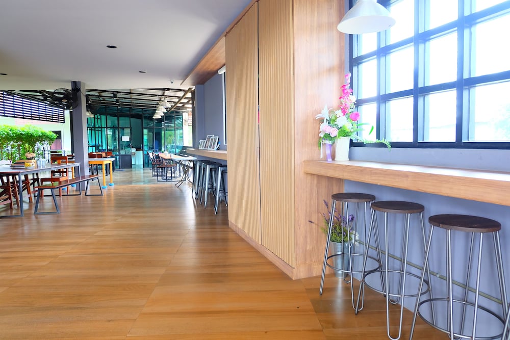 Bed Hub Hotel