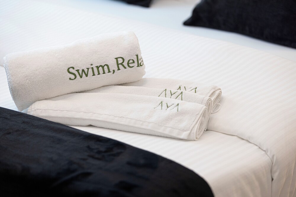 Aya- Stylish 1BR Stay NadAlSheba 34