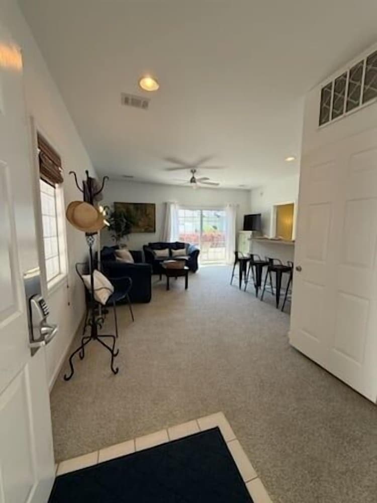 Royal Poste Unit 2807 2 Bedroom Condo