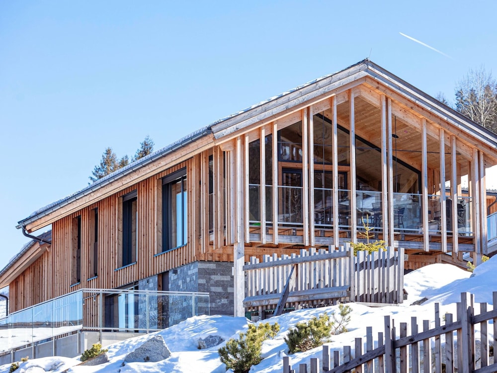 Superior Holiday Home With Sauna