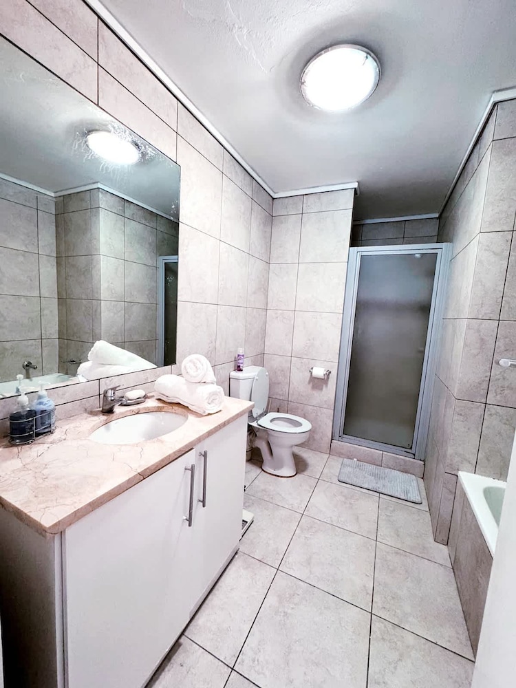 Spacious 1 Bedroom Apartment Atlantica Seapoint