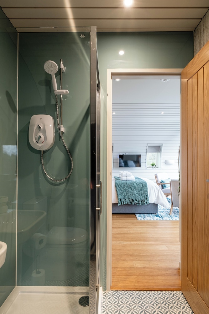 Stunning EcoRetreat Pods in Old Chalford