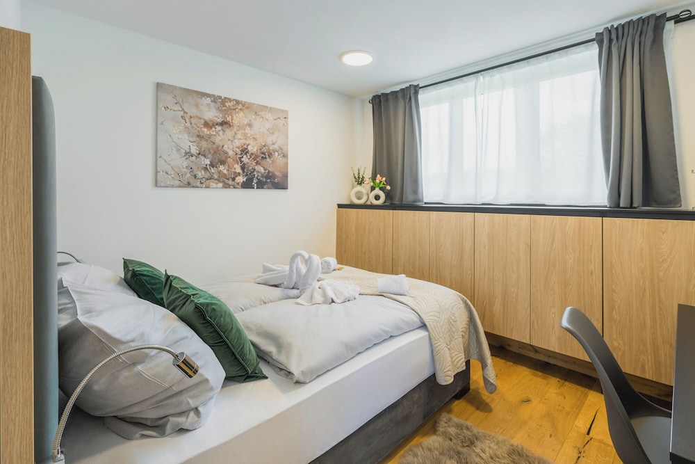 MK Apartments