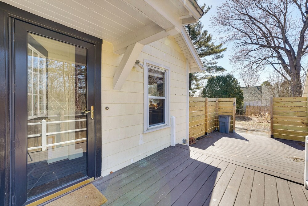 2 Mi to Colby College: Peaceful Home in Waterville