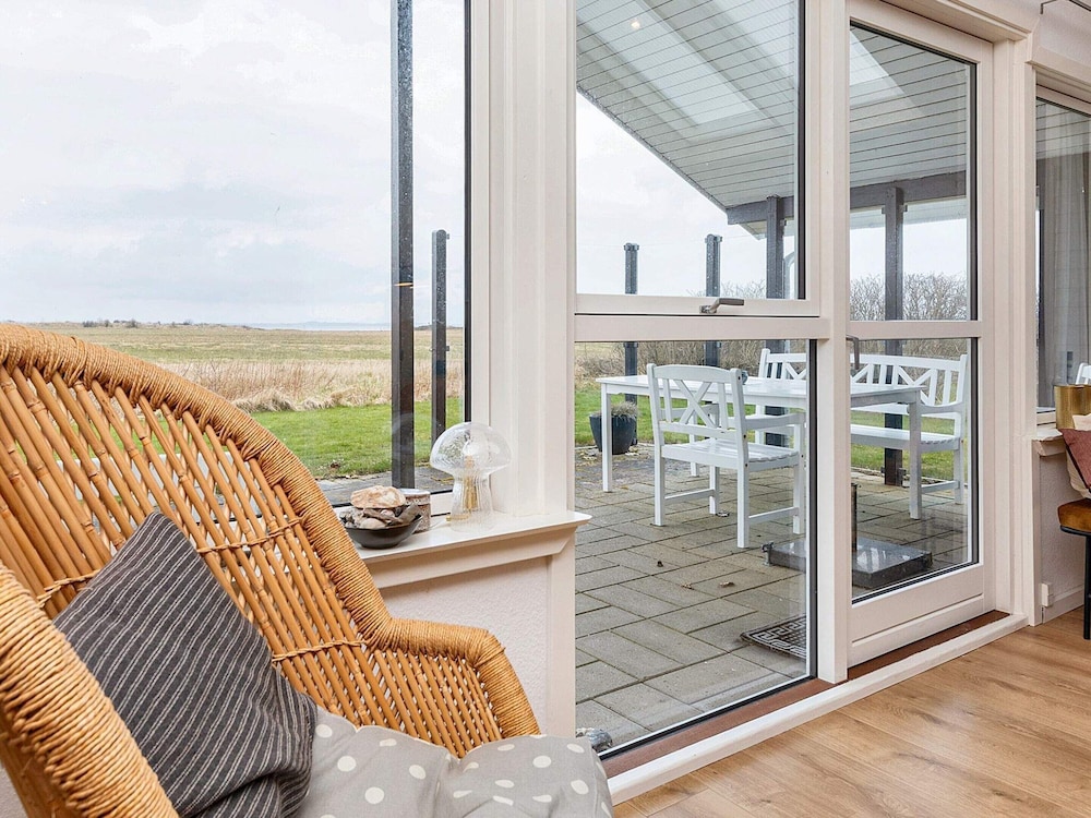 6 Person Holiday Home in Vinderup