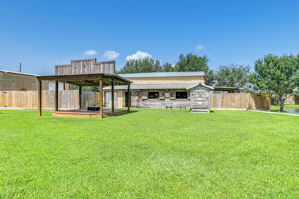 Lazy River Retreat in Cypress w/ Backyard Oasis!