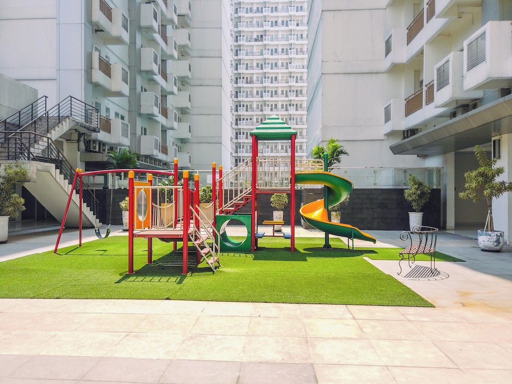 Comfort Stay Studio at 6th Floor Sentul Tower Apartment