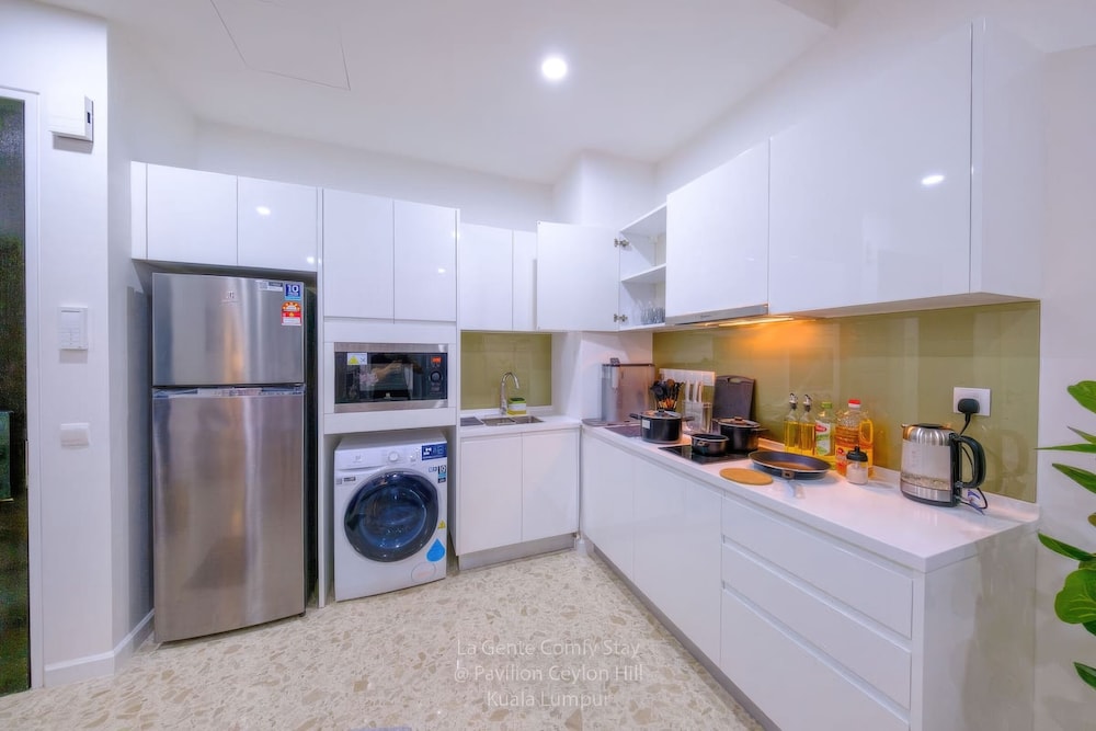 Pavilion Ceylon Hill Suites Apartments KL