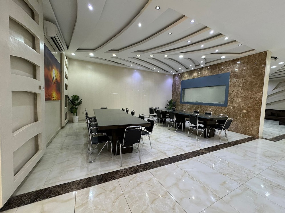 meeting & event spaces
