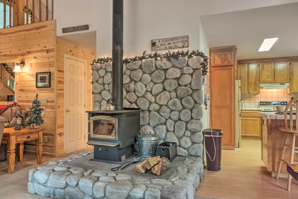 Game Room & Deck: Pet-friendly Camp Connell Cabin