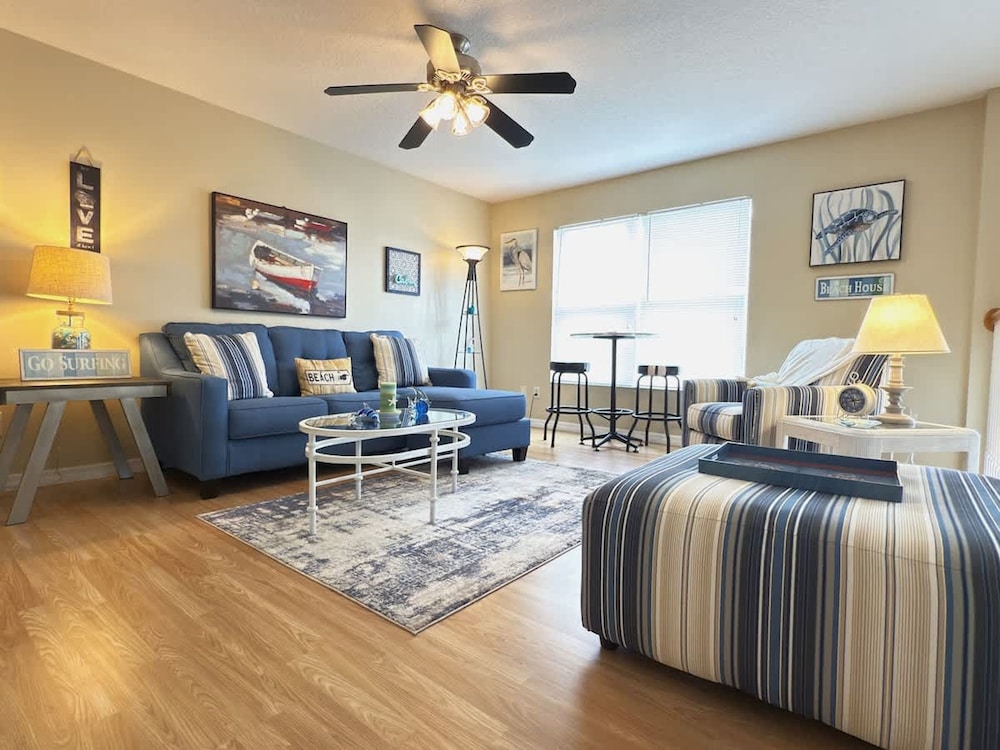 Near Disney Villa 3 bd Private Pool