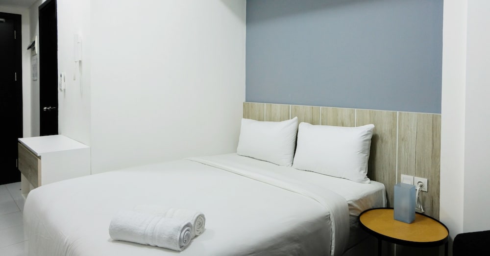 Elegant Studio at Casa De Parco Apartment