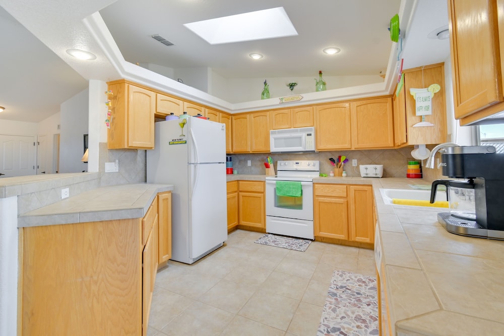 Patio, Views & Boat Parking: Lake Havasu Home!
