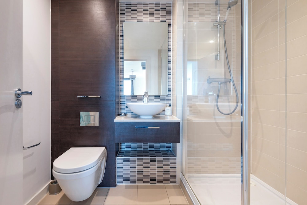 Brand new modern flat in Bermondsey